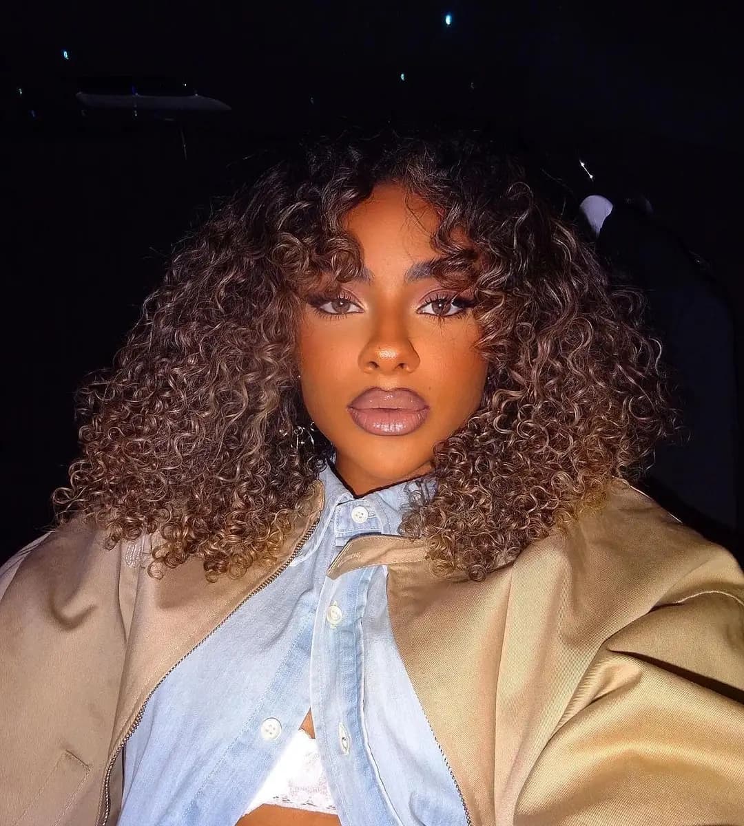 Lola Thompson