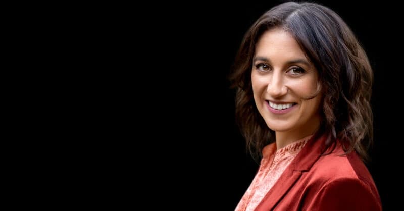 Dr Elise Bialylew