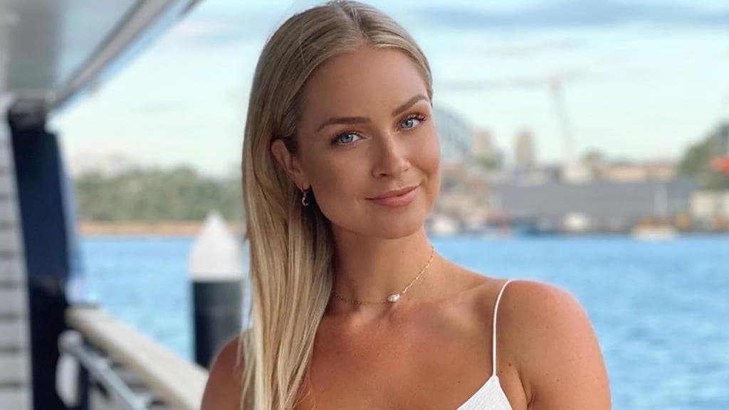 Renae Ayris