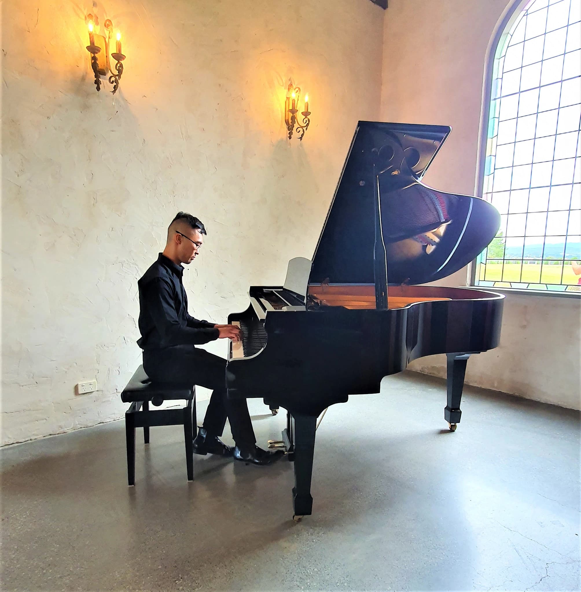 Pianist Calvin