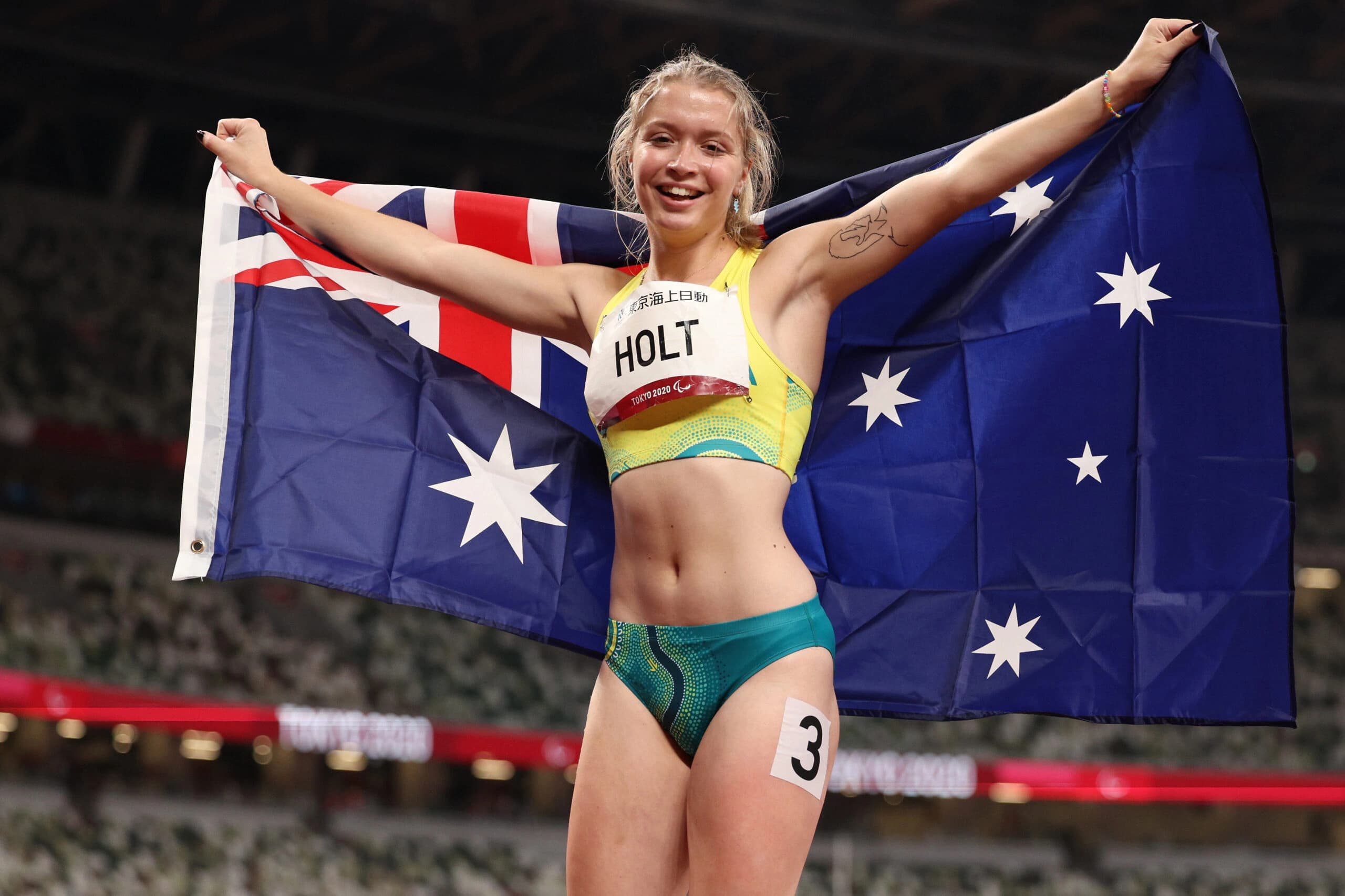 Isis Holt